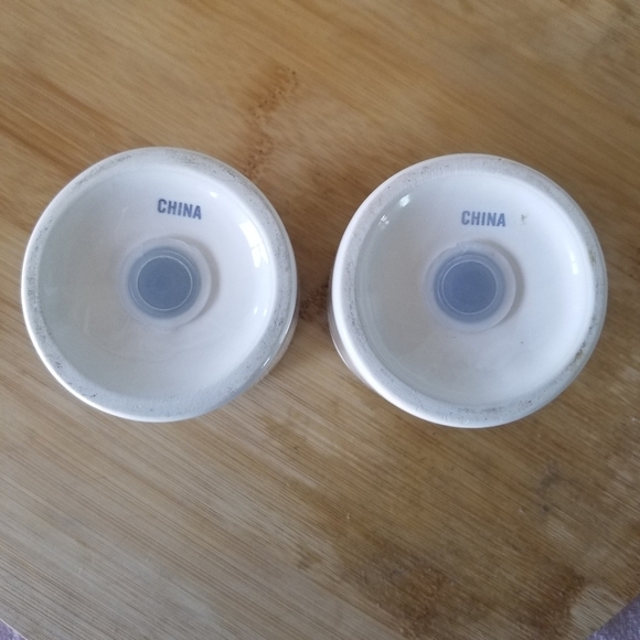 China | Salt & Pepper Shaker Set - Picture 4 of 6